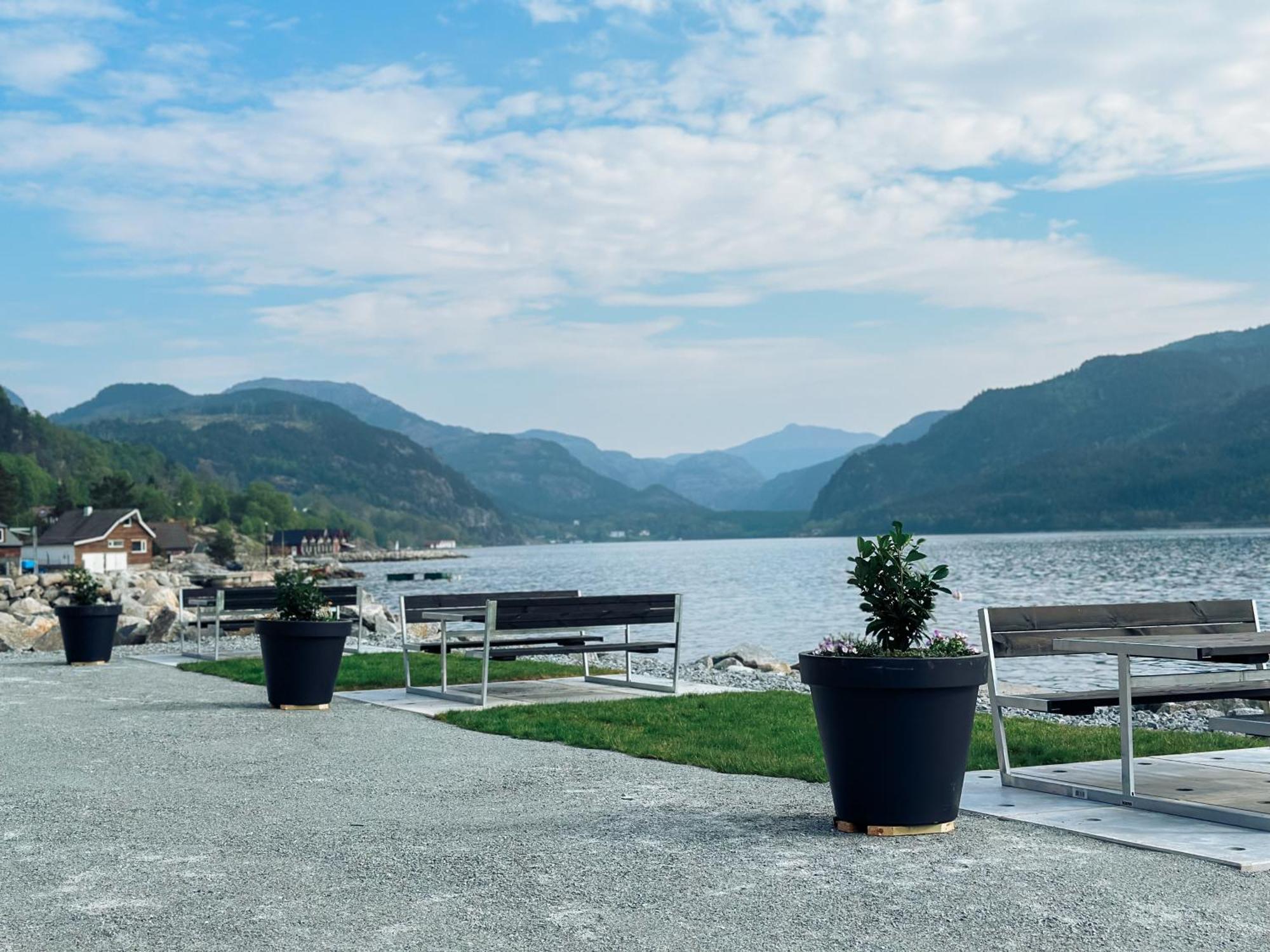 Preikestolen Panorama - Seaside Apartments Jørpeland Eksteriør bilde