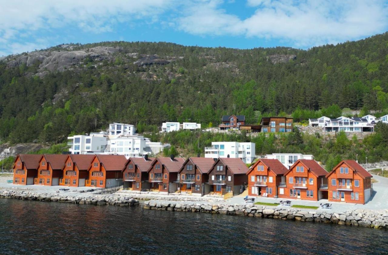 Preikestolen Panorama - Seaside Apartments Jørpeland Eksteriør bilde